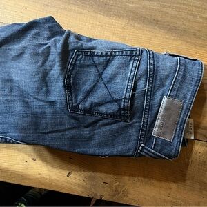 Ariat women’s Blue Jeans (Long)